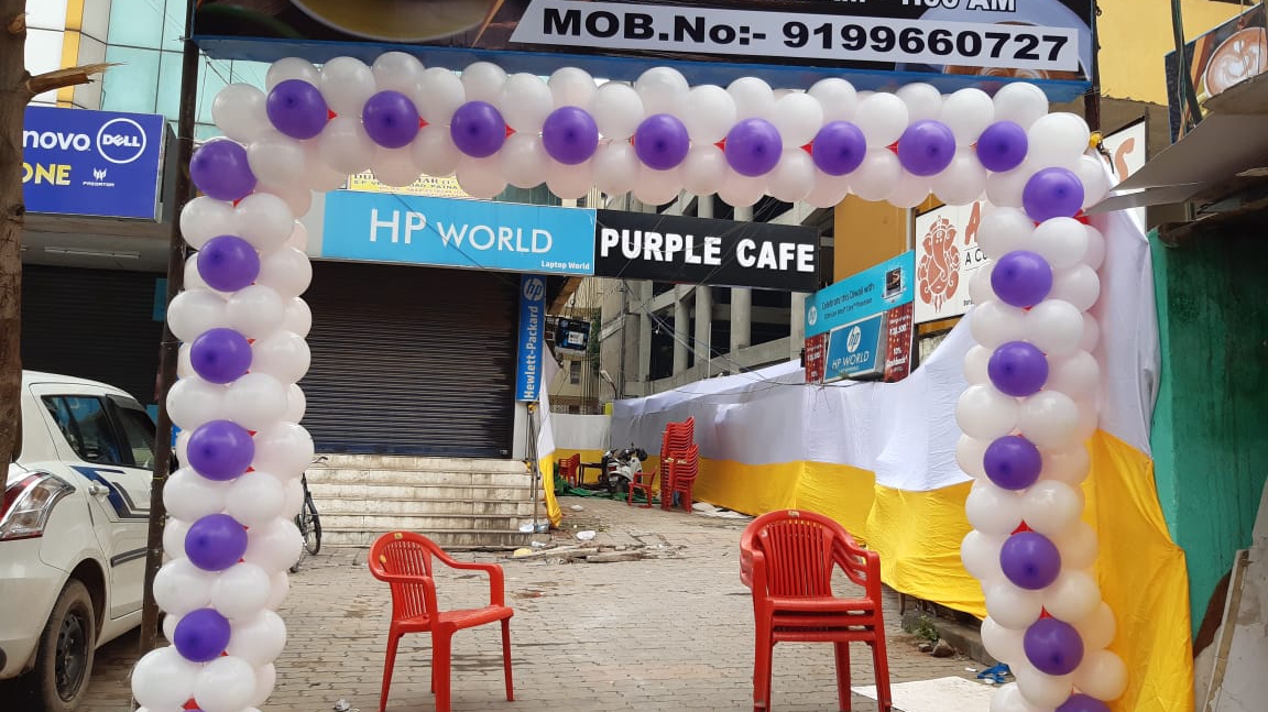 Purple Cafe photo 4